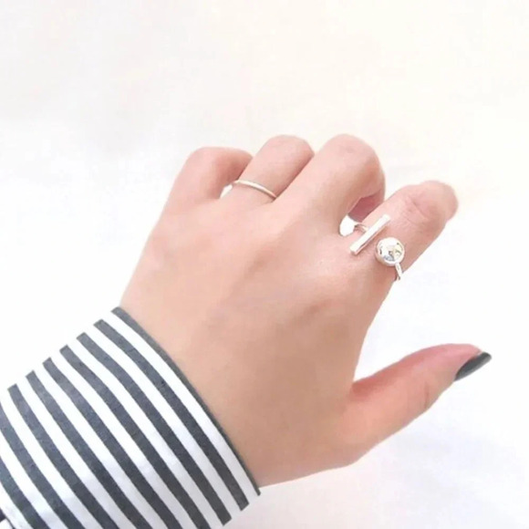 Minimalist 925 Sterling Silver Bar & Ball Ring - Picture 5 of 5